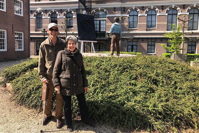 Holland Four City Charm Tour - Private Day Tour - The value of paying for a private driver-guide