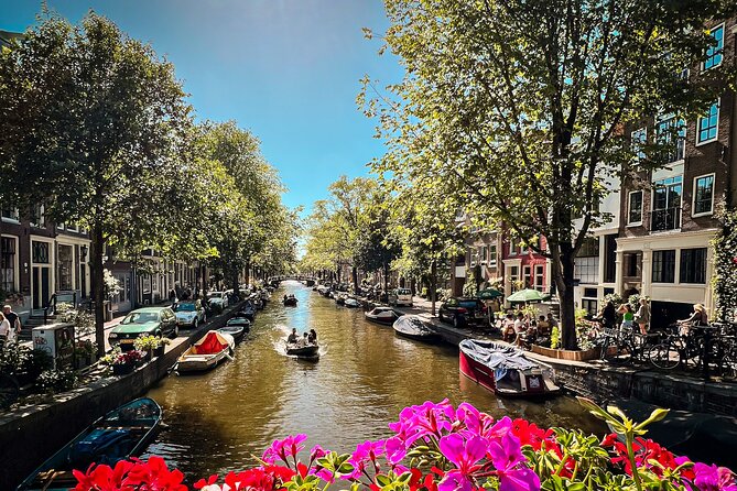 Humans of Amsterdam: Cultural Walking Tour incl. meeting 2 locals - Canal Ring time: UNESCO Canal Belt photos and local perspective