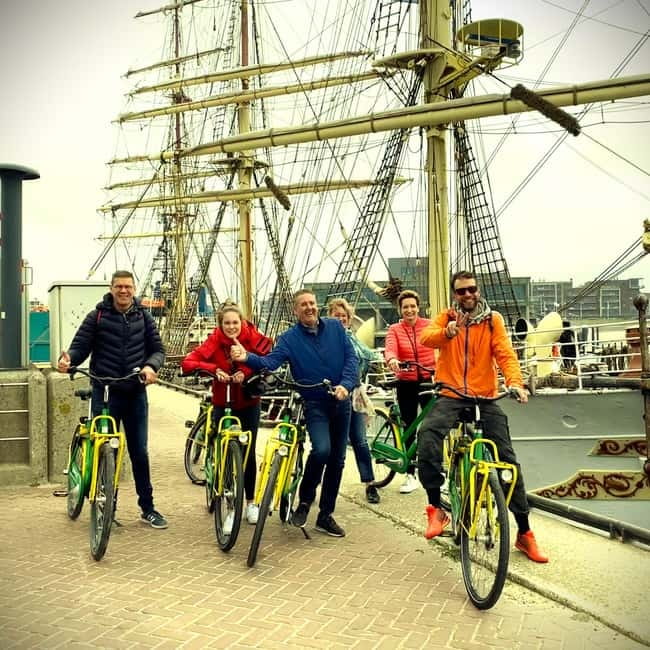 Interactive Safe 2,5hr Bike tour with Entertaining Guide - Fitness, weather, and how “active” really feels