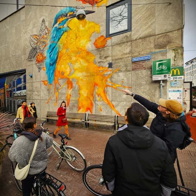Interactive Safe 2,5hr Bike tour with Entertaining Guide - Should you book this 2.5-hour interactive bike tour?