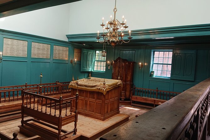 Jewish Amsterdam Private Walking Tour - Uilenburgersjoel and Huis De Pinto: Ashkenazi roots and merchant wealth