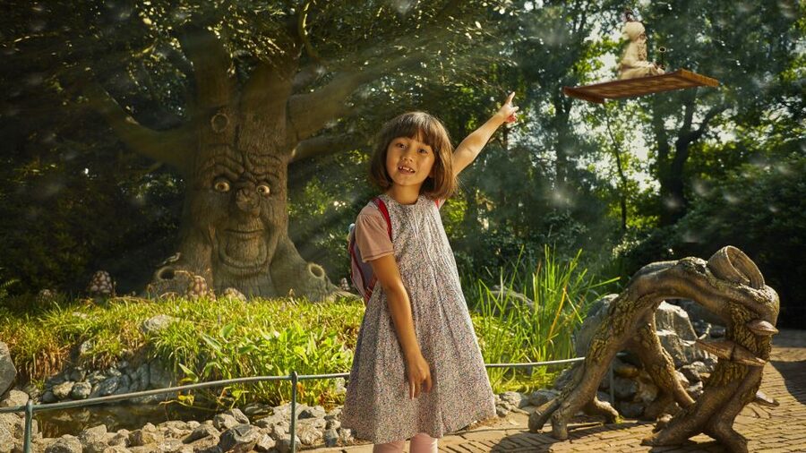Kaatsheuvel: Efteling Theme Park Day Admission Ticket - Raveleijn and Aquanura: how to build your day around shows