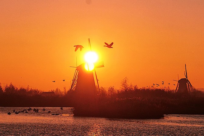 Kinderdijk Photography tour - Getting There From Rotterdam, and the Real Meaning of a Morning Start