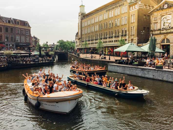 Leiden: Guided City Canal Cruise - The 1-hour route: City Hall, Hortus Botanicus, and De Lakenhal