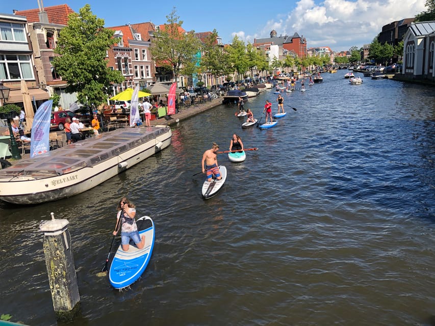 Leiden: Paddleboard Rental to Explore Leiden's Canals - City Gates, Bridges, and Windmills From a New Angle