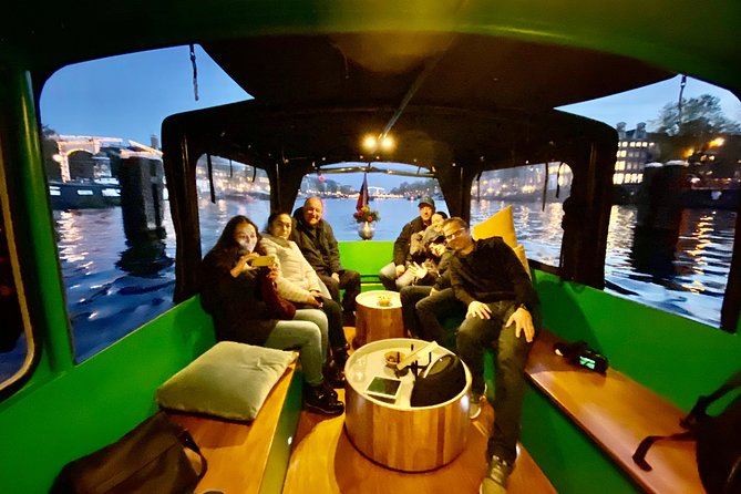 Light Event Amsterdam by small boat, 8 passengers max! You won't find any better - Light Festival views from the water, not from a crowded street