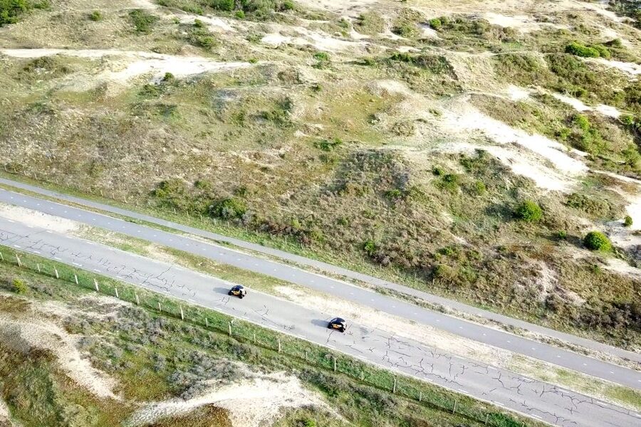 Lisse: Drive-it-Yourself Electric Dune & Beach Audio Tour - Renzy setup and meeting point: getting on the road smoothly