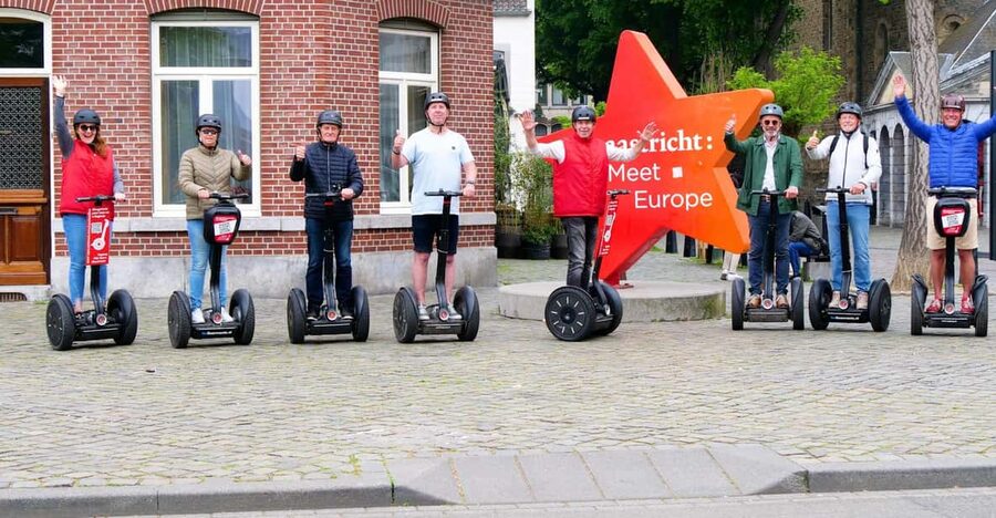 Maastricht: Segway City Tours - Maastricht city center route: Vrijthof and Saint Servatius by Segway