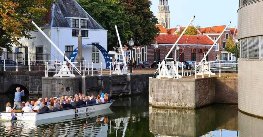Middelburg: City Canal Cruise - Why a canal cruise is the fastest way to read Middelburg