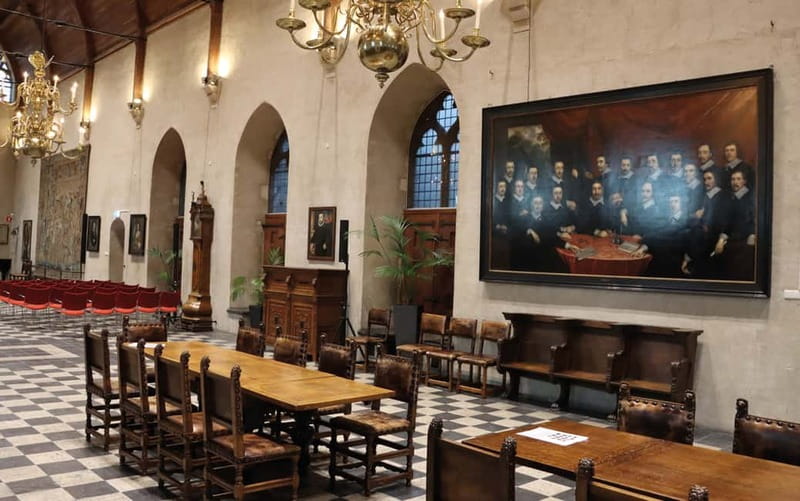 Middelburg: Guided Tour Townhall - Key things to know before you go