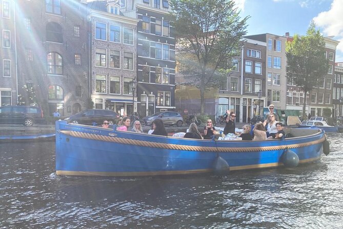 Open Dutch Boat! Silent electric drive. Nice cosy boat ride... - Key highlights to know before you go