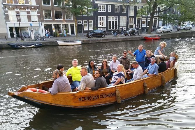 Open Dutch Boat! Silent electric drive. Nice cosy boat ride... - The boat itself, restored and designed for quieter sailing