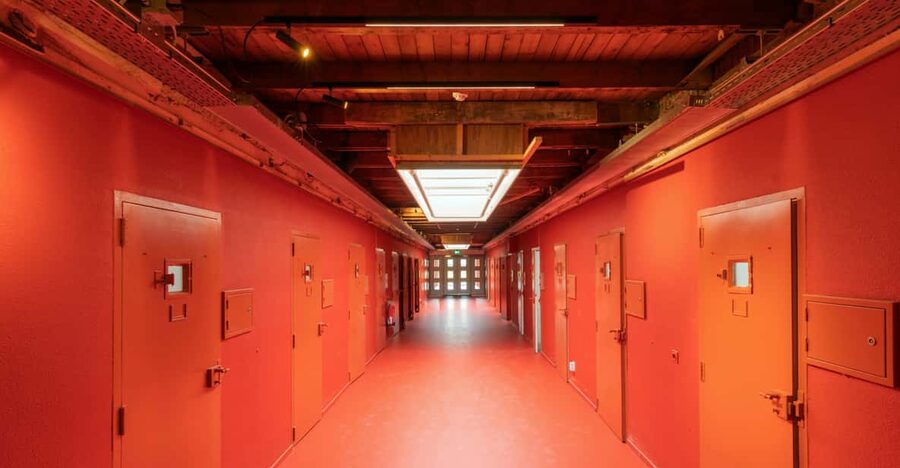 Oranjehotel World War II Prison Entrance Ticket - Cell 601: the notorious death cell and what it changes in your understanding