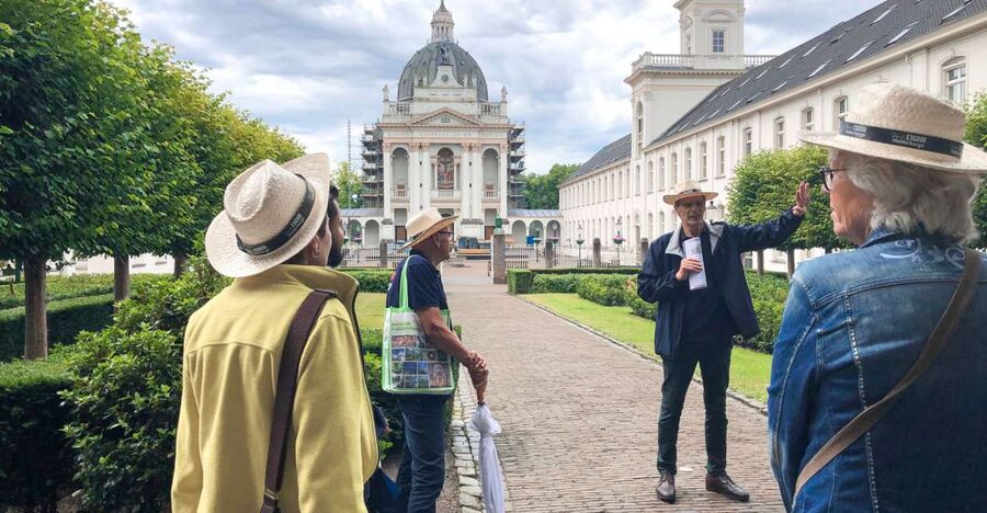 Oudenbosch: Guided City Walk - St. Louis Chapel behind a small gate, then a courtyard moment