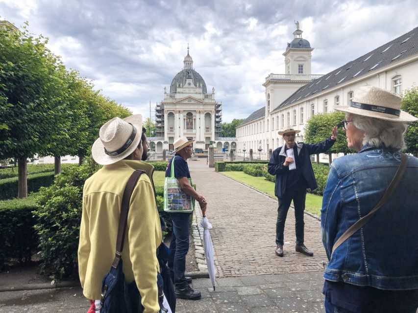 Oudenbosch: Guided City Walk - Meeting point and first stop: from the Basilica office to the Train Station