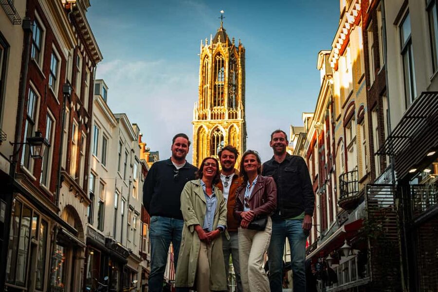Our Utrecht City Tour (Limited group size & optional Lunch) - Tolsteegbarrière break time: a small thing that makes the whole tour easier