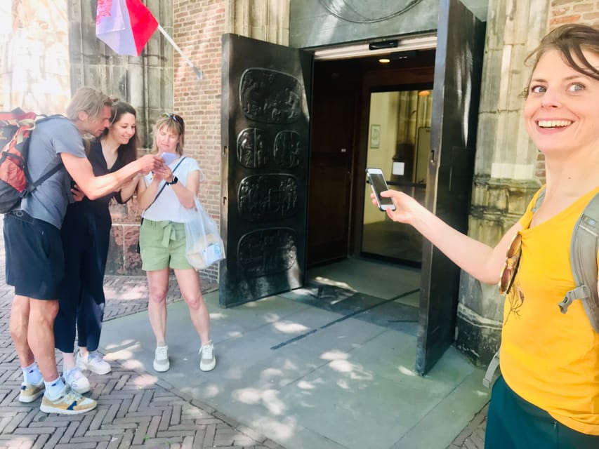 Outside Escape Amsterdam with your friend(s) and have fun! - Should you book? My straight take