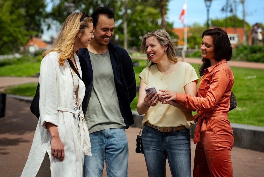 Outside Escape Amsterdam with your friend(s) and have fun! - Solving the Rembrandt Robbery across Amsterdam