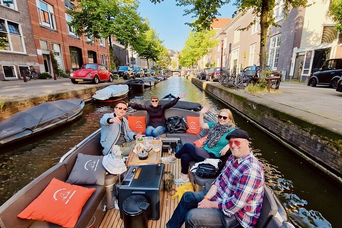 Private 90 Minute Amsterdam Canal Belt Exploration Cruise - Jordaan district small canals: where the cruise slows down on purpose