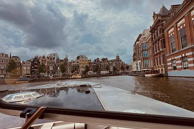 Private All-Inclusive Cruise with Captain - Getting on the water: Singel 9 to an easy start