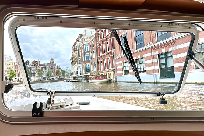 Private All-Inclusive Cruise with Captain - The one main itinerary moment: cruising Amsterdam canals your way