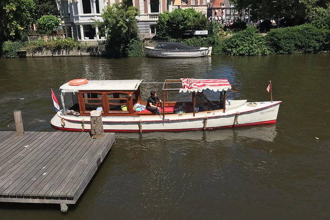 Private canal cruise on small historic boat - How This Private Canal Cruise Works Like a Local Shortcut