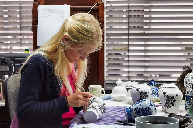 Private Customizable Day Trip From Rotterdam - Delftware and the Vermeer-born-in connection