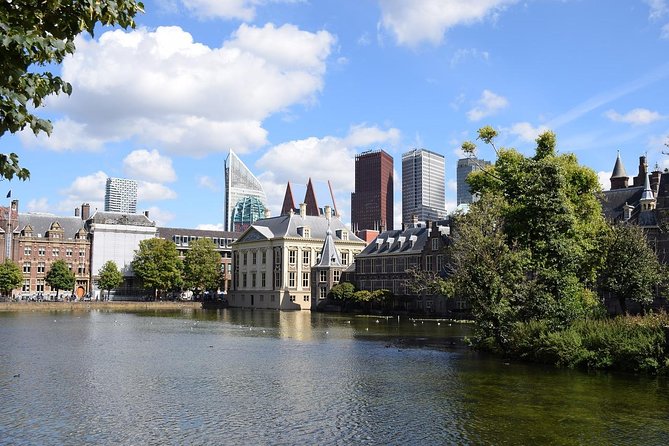 Private Delft and The Hague Tour incl. Madurodam from Amsterdam - A smooth, private day trip from Amsterdam