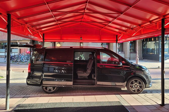 Private Departure Transfer: Schiphol Airport Amsterdam - Who This Transfer Suits Best (And Who Might Be Happier Elsewhere)
