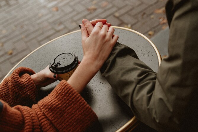 Private Love Story Photowalk Experience - The Jordaan: where romance and portraits usually click