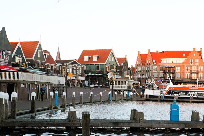 Private Off-the-beaten-path Countryside Windmill Tour - Beemster UNESCO polder planning: roads, plots, and canals