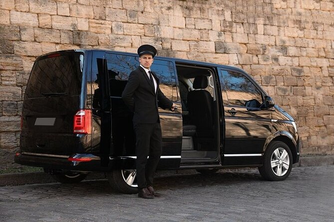 Private One way Transfer Amsterdam Airport to Amsterdam - Comfort and the Amsterdam Drop-Off Reality Near Your Hotel