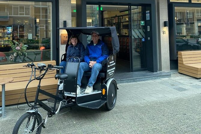 Private Pedicab/Rickshaw Tour of Rotterdam With a Local Guide - 3) Rotterdam City Hall, one of the rare WWII survivors