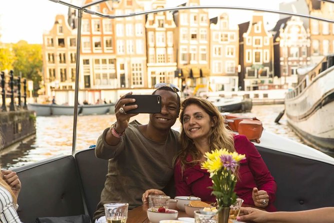 Private Romantic Canal Cruise Amsterdam with Bubbly and Snacks - The Route, Stop by Stop, from UNESCO Canal Ring to the Skinny Bridge Kiss