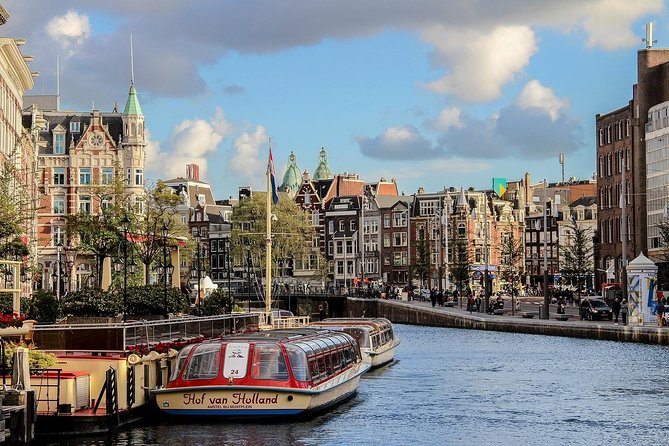 Private Taxi Transfer from cruise port in Amsterdam to a hotel in Amsterdam - Timing in Amsterdam ports: how to plan for delays without losing your day