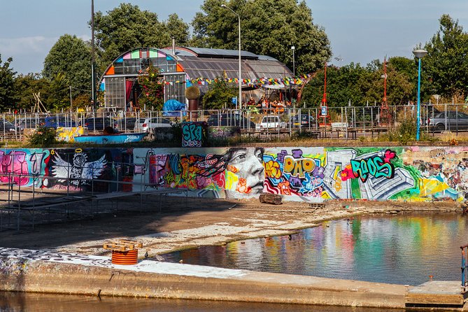Private Tour: Amsterdam's Best Local Hotspots - Meeting at Government of Amsterdam and using transit like a pro
