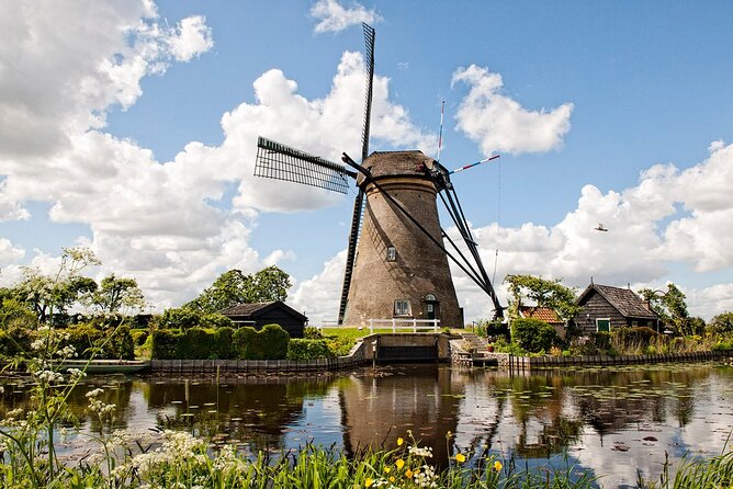 Private tour from Rotterdam to Windmills of Kinderdijk & Gouda Cheese Experience - Rotterdam to Kinderdijk and Gouda, the easiest way to switch gears