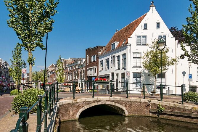 Private tour from Rotterdam to Windmills of Kinderdijk & Gouda Cheese Experience - Inside a windmill or a boat ride? Pick based on how you like to travel