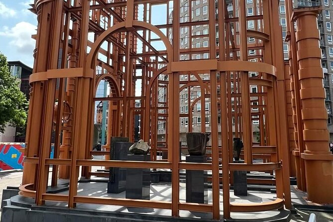 Private Tour of Delft & Rotterdam with Cube House and Transfer - Vermeer and Delft’s canals: where art meets specific spots
