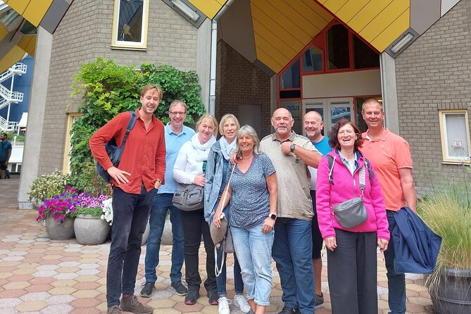 Private Tour of Rotterdam and The Hague including Transfer - A statue story: Johan de Witt and why it sticks