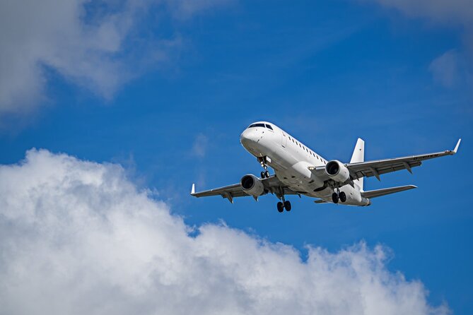 Private transfer between Rotterdam - Amsterdam (incl. Schiphol airport) - How the booking experience helps on travel day