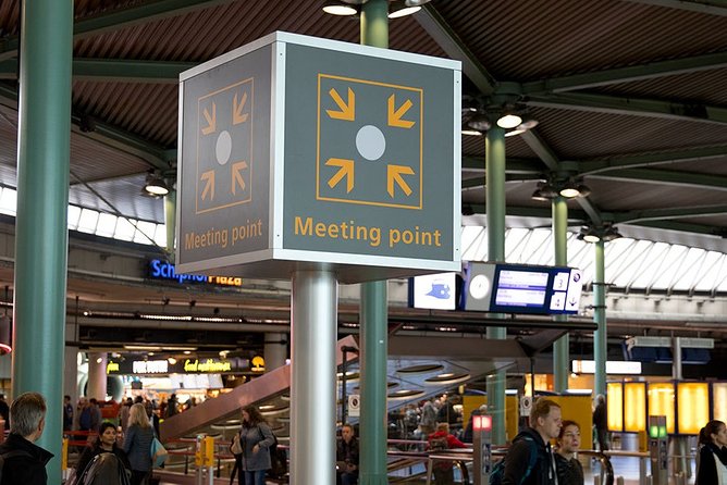 Private Transfer from Amsterdam Airport Schiphol to The Hague - Where to meet at Schiphol, so you do not waste time