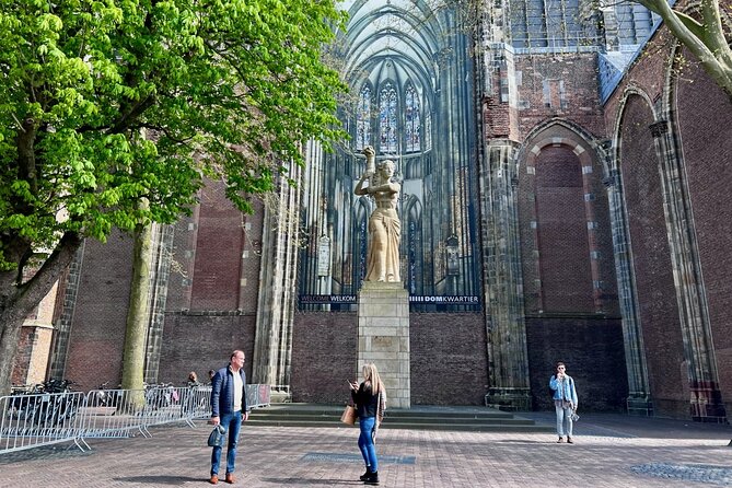 Private Walking Tour in Utrecht - Price and what $184.05 per group really buys