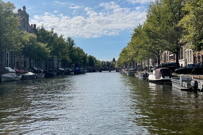 Private Walking Tour of Amsterdam - WW2 Remembrance on the East Side, Plus a Hidden Courtyard With Women’s Stories