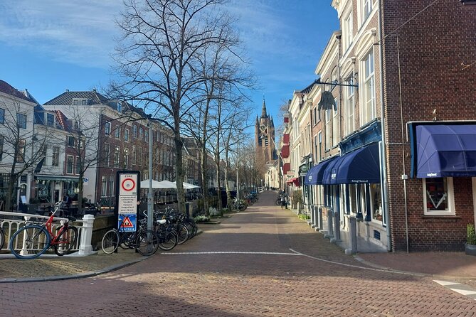 Private Walking Tour of Delft: Dive into the Dutch Golden Age - Armamentarium, the Dutch East India Company, and the Business of Power