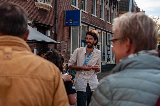 Private Walking Tour through Leeuwarden - Het Princessehof Ceramics Museum: Escher and the Royal Connection