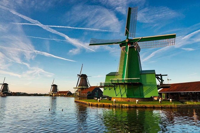 Private Zaanse Schans & Volendam Tour: Windmills, Cheese & Clogs - Clogs workshop and cheese farm: where the culture gets practical