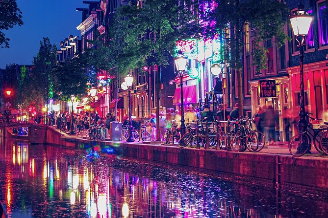 Red Light District Primetime Private Tour for 18+ Only - Stop 4: Nieuwmarkt, history and a lively square feel