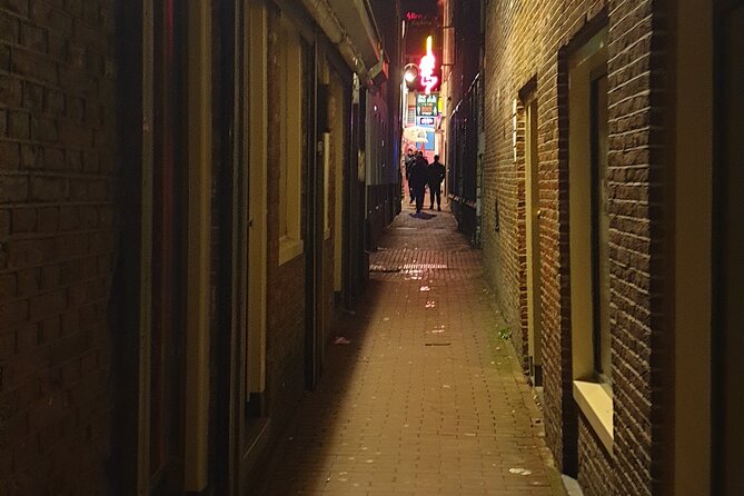 Red Light District Tour by Locals, Small Group (approx 4) - Guides You Can Count On: Ian, Wendy, Paul, Stan, Peter, and Jan