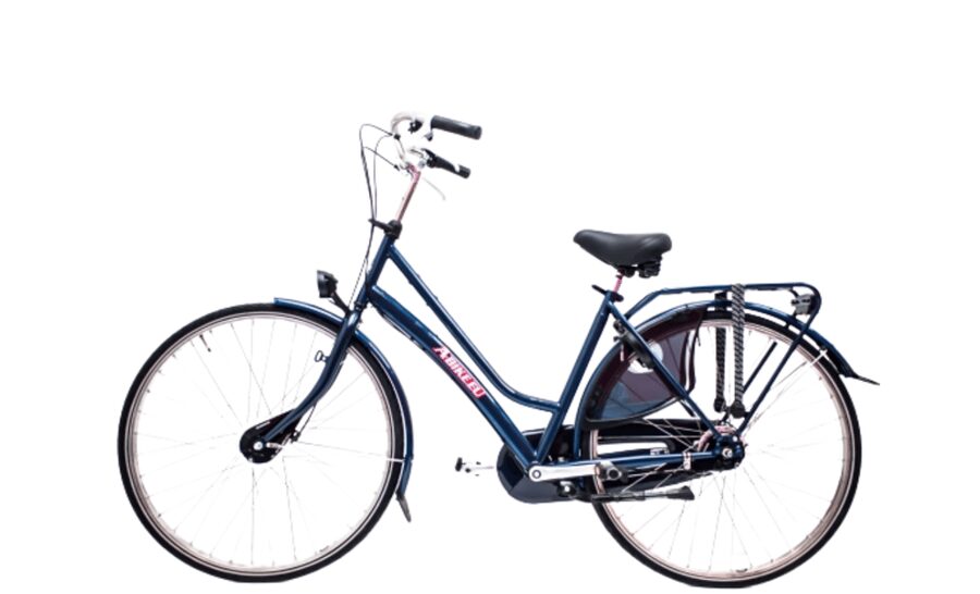 Rent a bike in Amsterdam | 1, 2, 3+ hours - What your city bike feels like: three gears, roller brakes, and fit